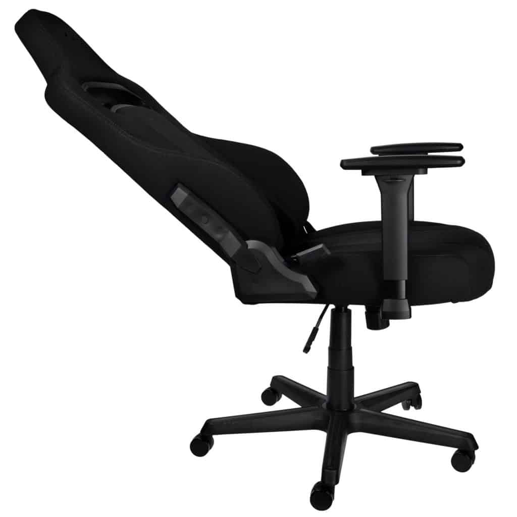 La chaise Nitro Concepts E250 placée à l'horizontal