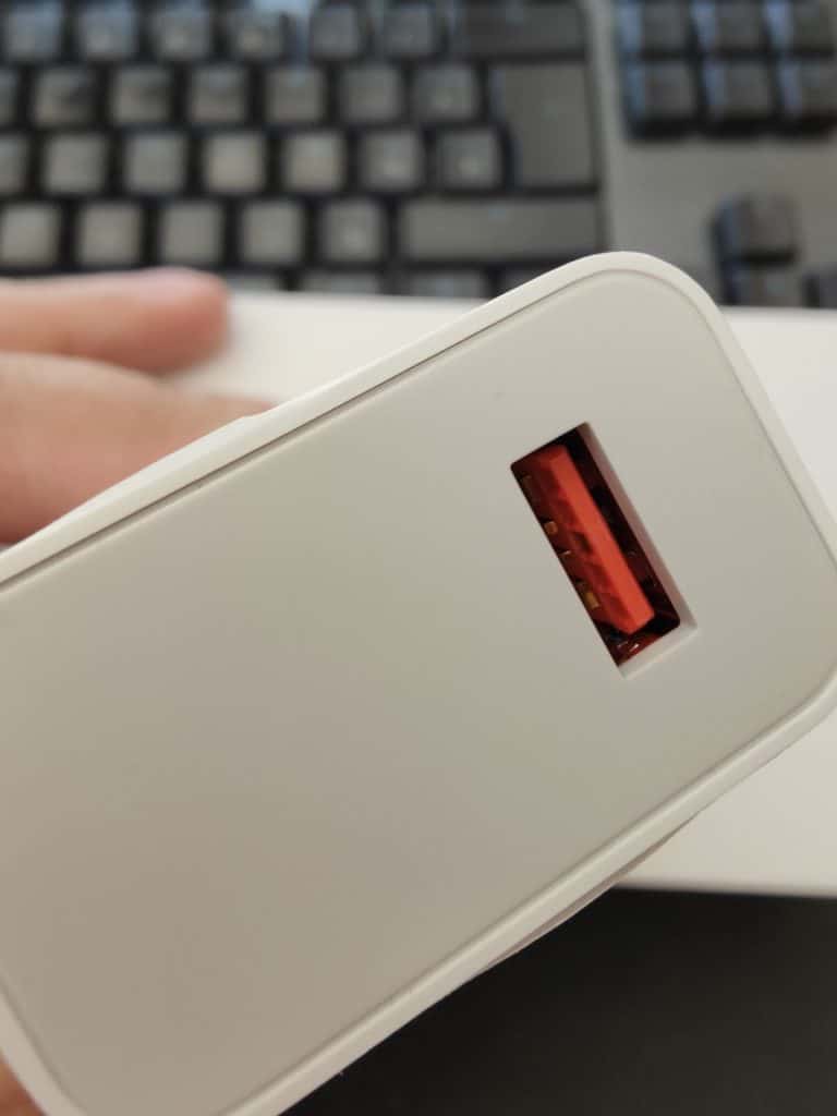 Le petit détail qui tue : la couleur du port USB